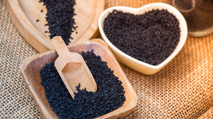 Read more about the article Nigella Seeds (Kalonji) For Skin, Hair And Health: A Comprehensive Guide by Preity Prerna